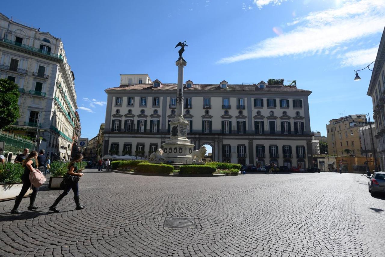 Nipare Suite - Dimore Partenopee Napoli Eksteriør billede